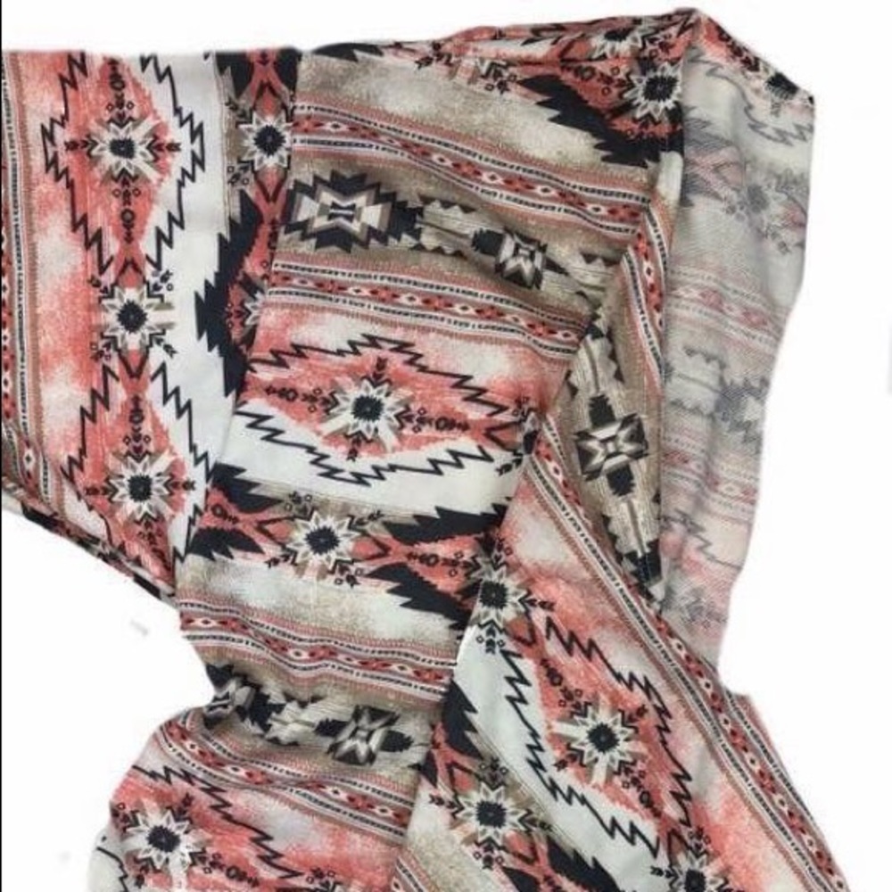 Medium Shirley NWT lularoe